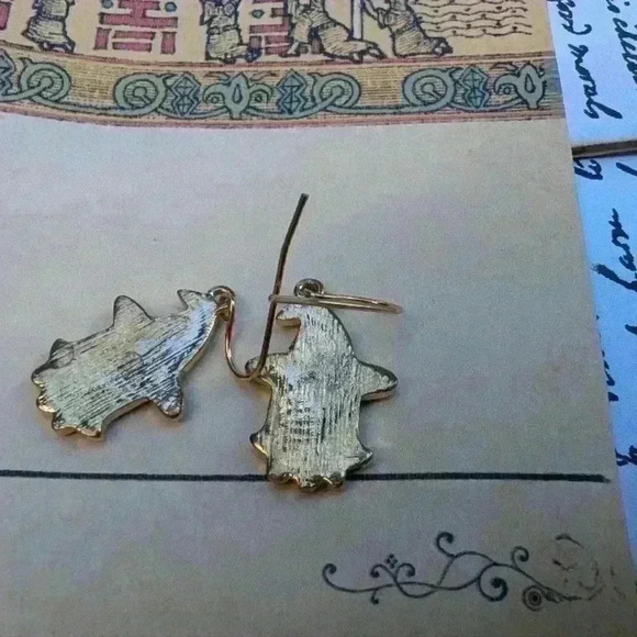 Witch Hat Earrings  - Black - Picture 5 of 7